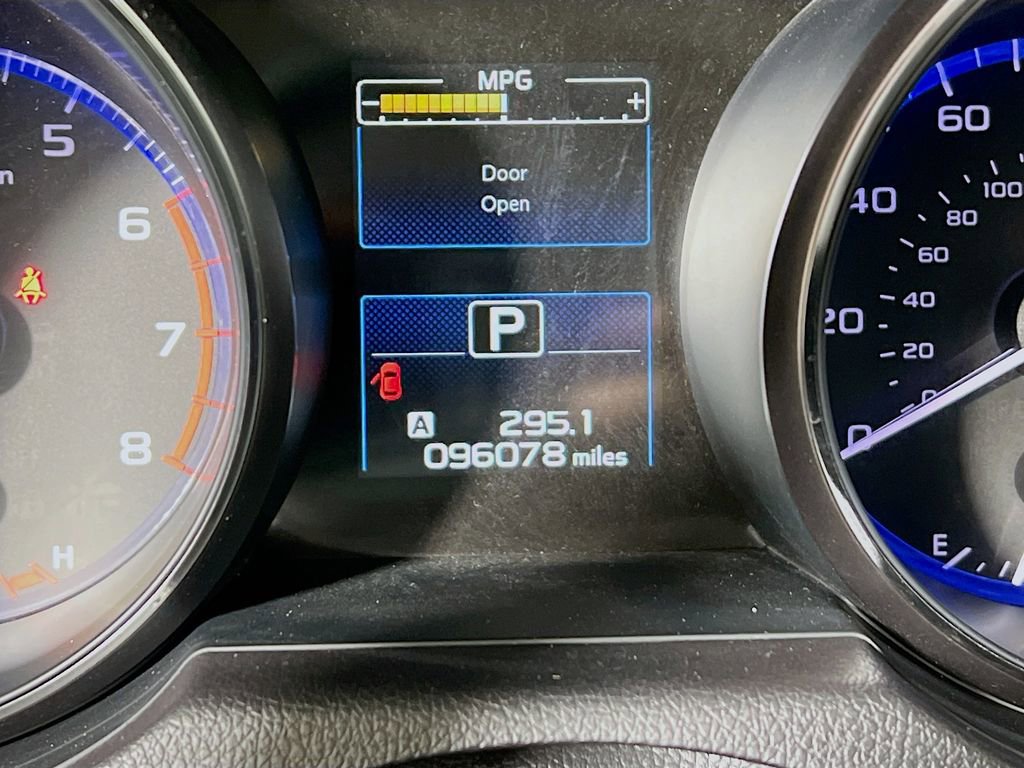 Used 2016 Subaru Legacy 2.5i Limited image 11