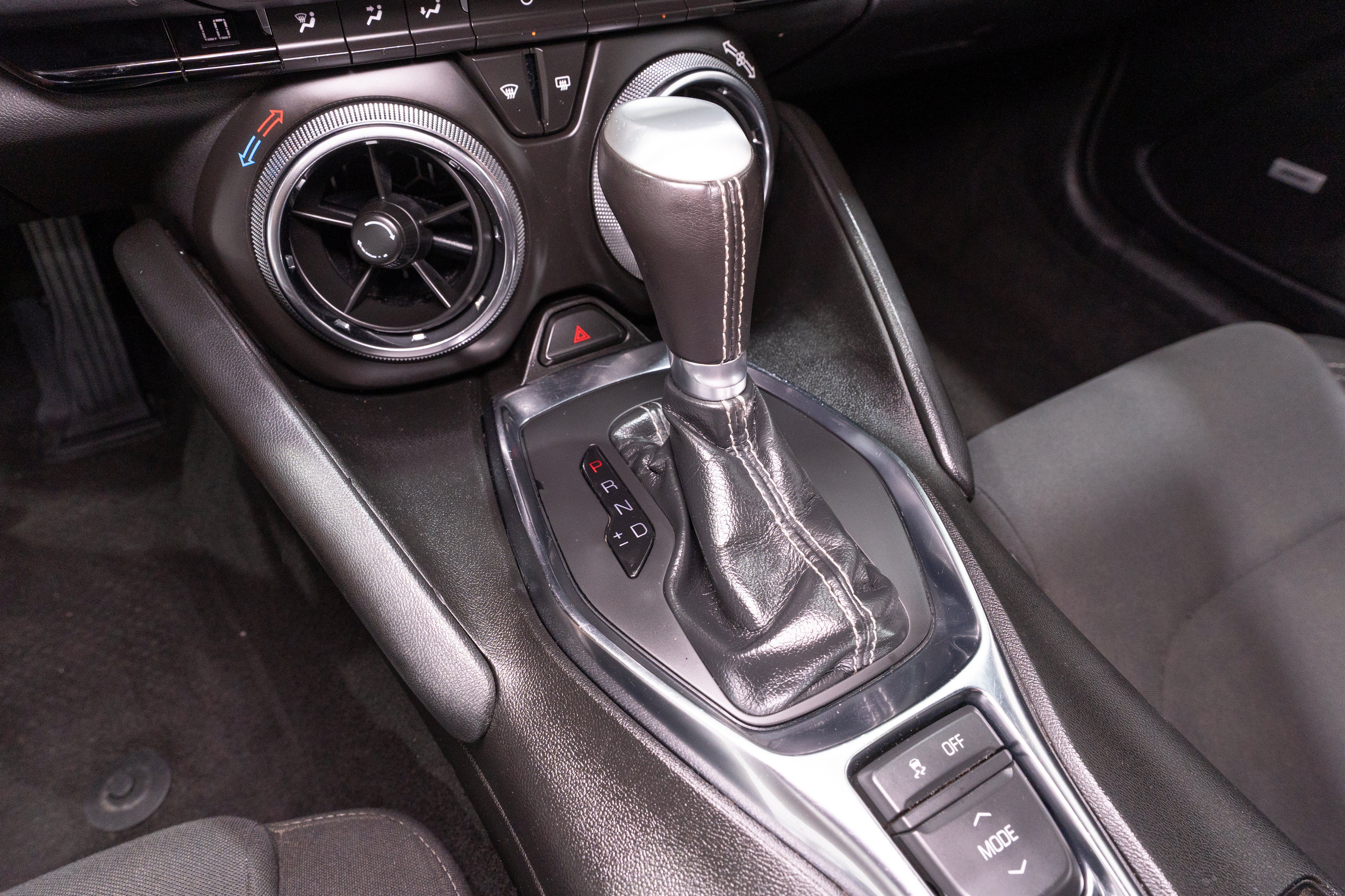 Used 2021 Chevrolet Camaro LT w/ RS Package RWD image 22