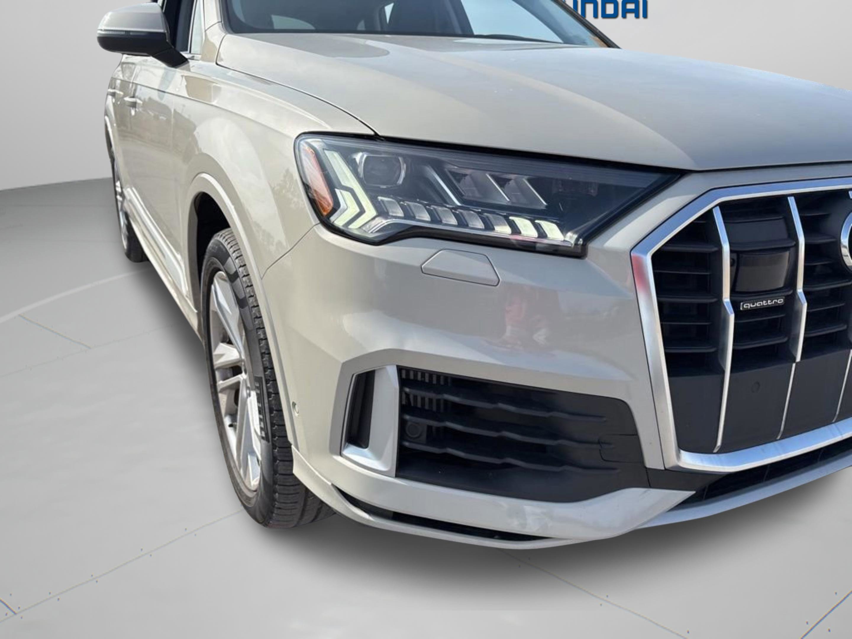 Used 2024 Audi Q7 3.0T Premium Plus AWD/4WD image 39