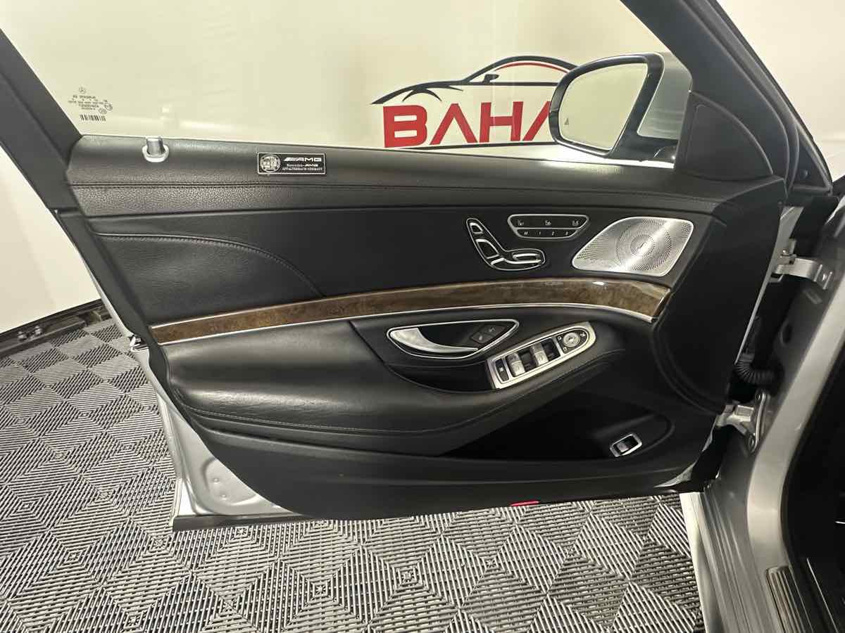 Used 2014 Mercedes-Benz S 63 AMG 4MATIC Sedan image 16
