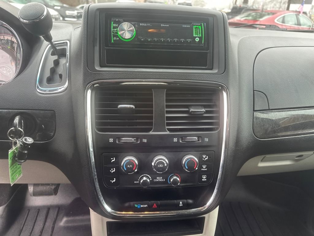 Used 2014 Dodge Grand Caravan SE w/ Quick Order Package 29E SE image 15