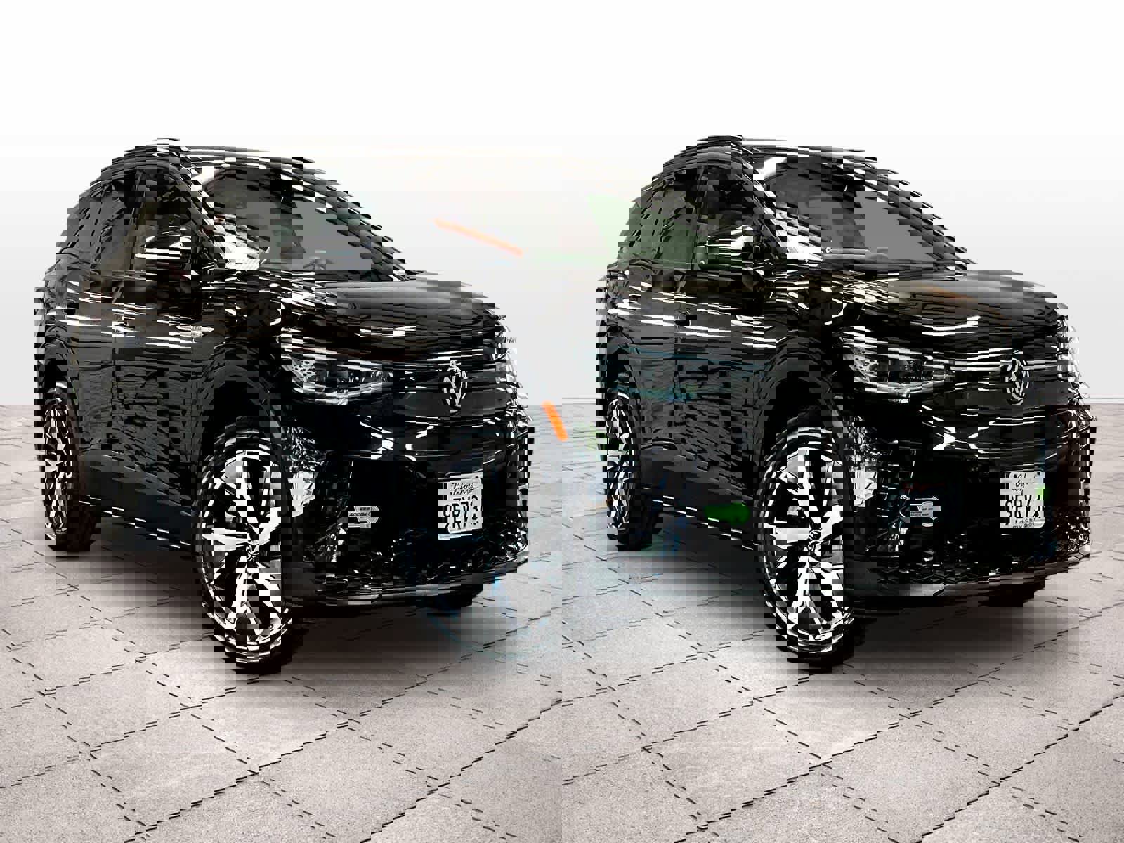 Used 2023 Volkswagen ID.4 Pro S image 2