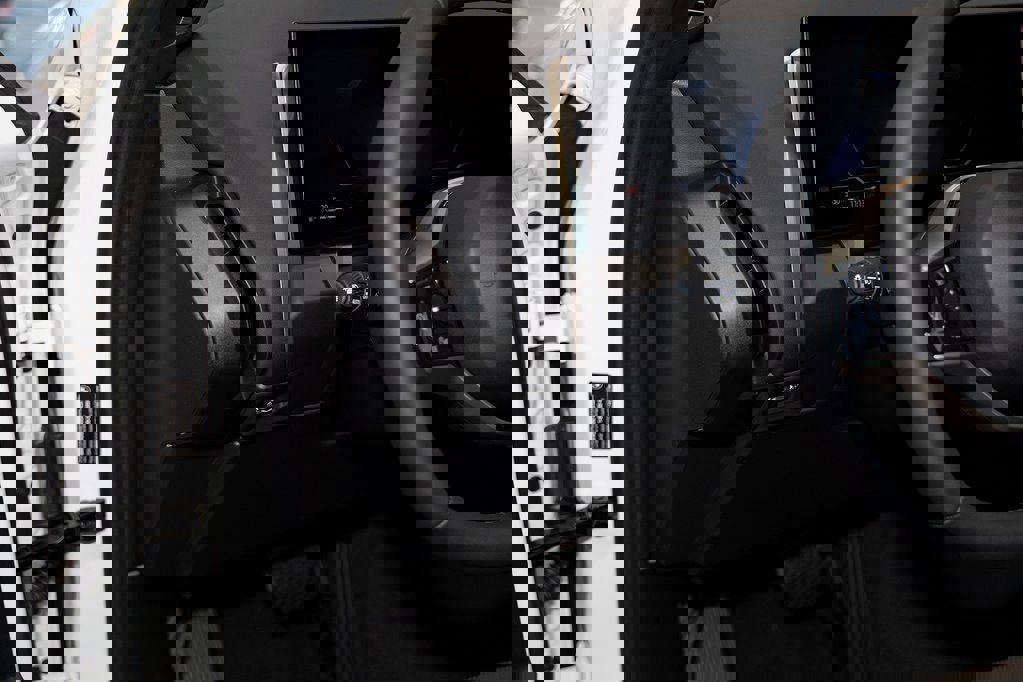 Used 2025 BMW X3 xDrive30i image 14