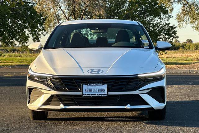 New 2026 Hyundai Elantra Blue image 6