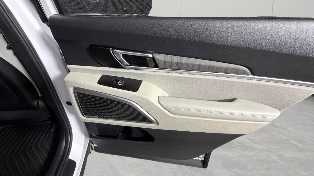 Used 2024 Kia Telluride EX w/ EX Captain's Chair Package FWD image 36