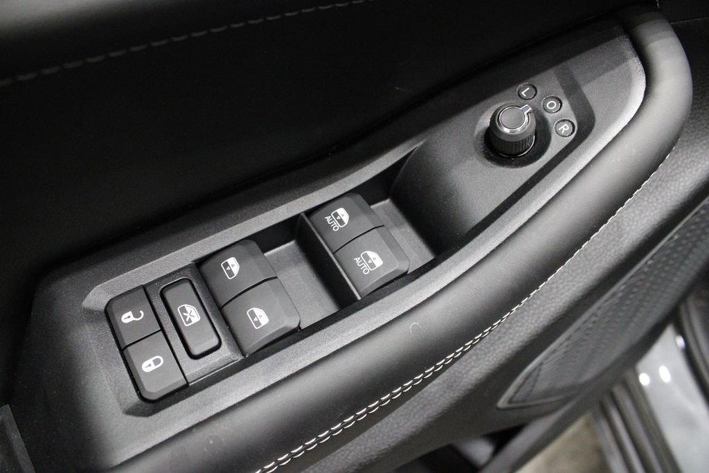 New 2026 Jeep Grand Cherokee Limited AWD/4WD image 22