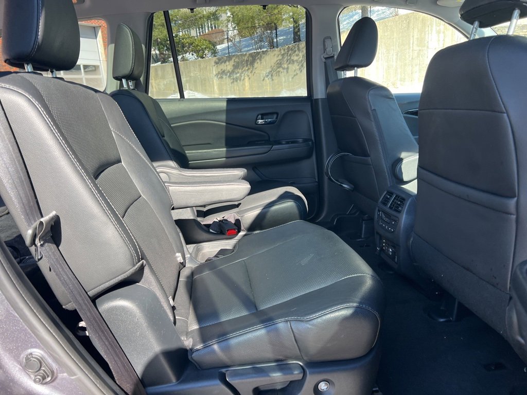 Used 2017 Honda Pilot Elite image 26