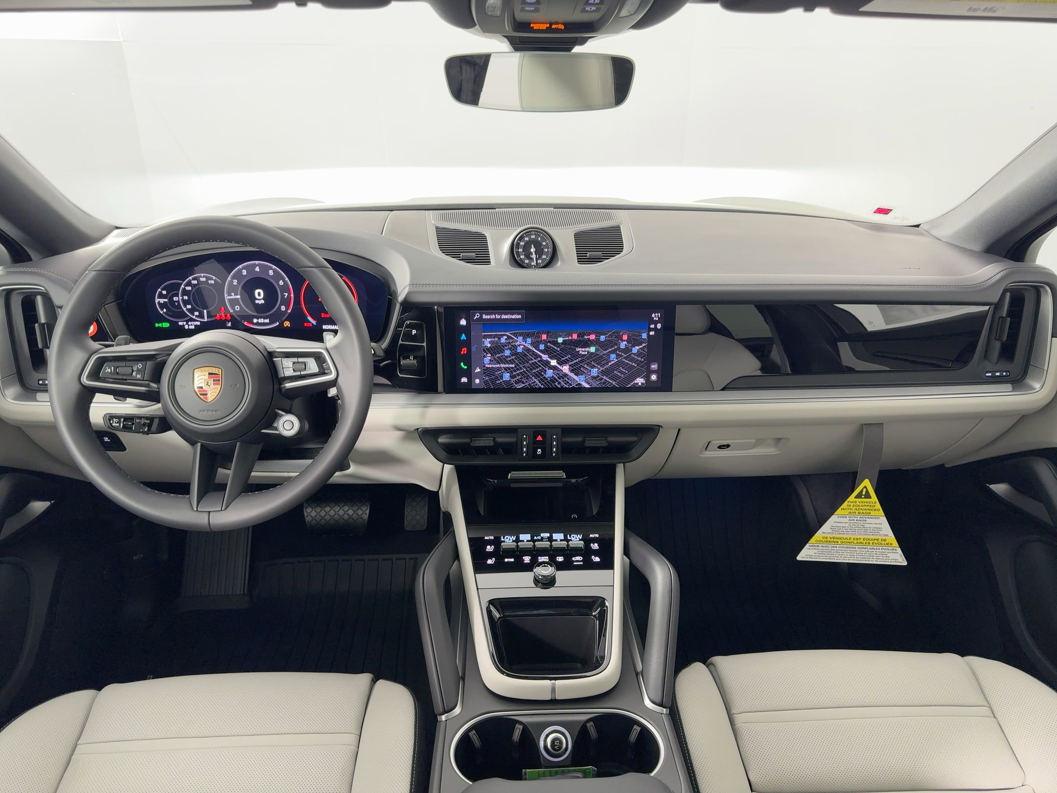 Certified 2026 Porsche Cayenne Coupe image 17