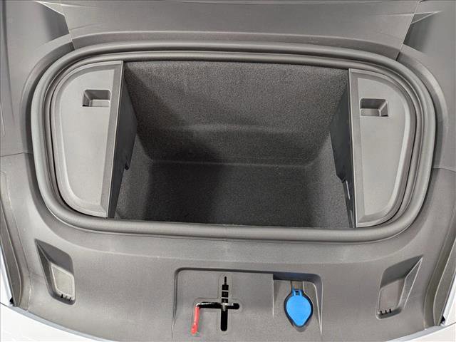 New 2026 Porsche Taycan image 26