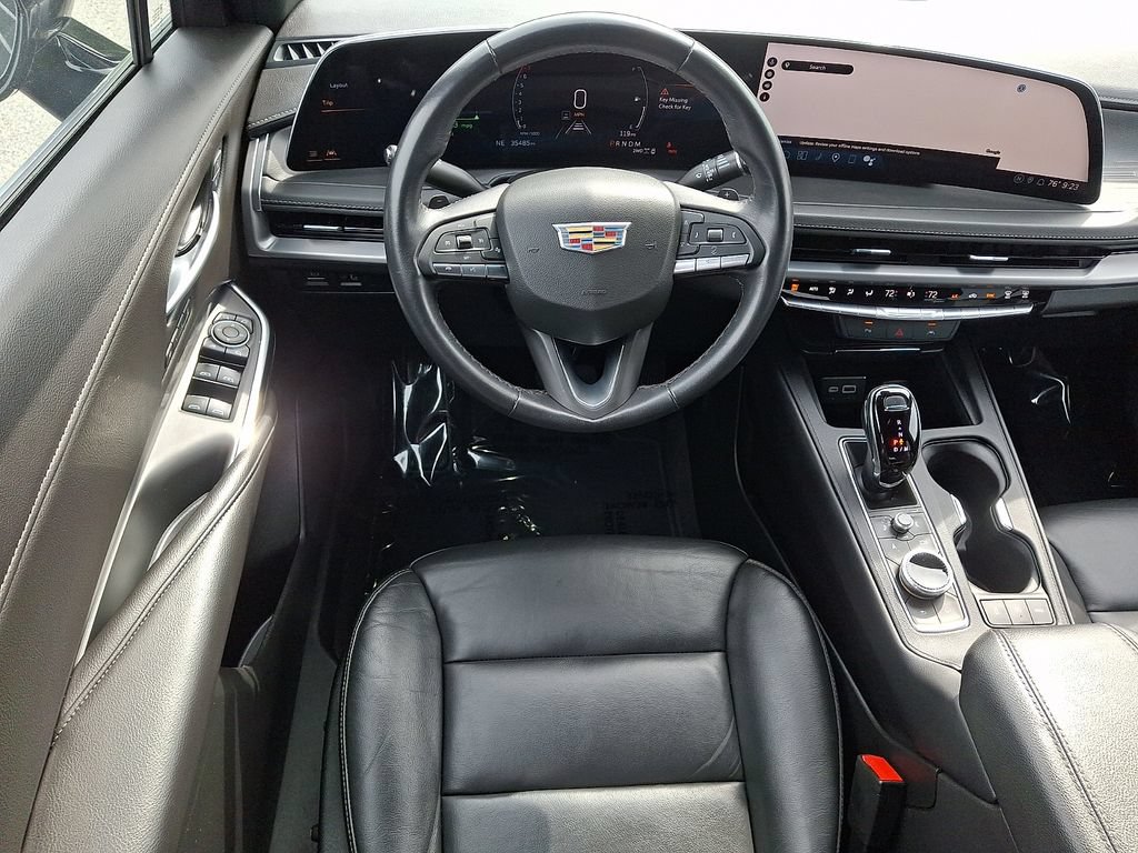 Used 2024 Cadillac XT4 Premium Luxury AWD/4WD image 11