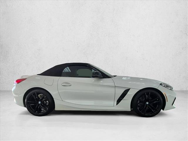 Used 2020 BMW Z4 sDrive30i w/ Premium Package RWD image 4