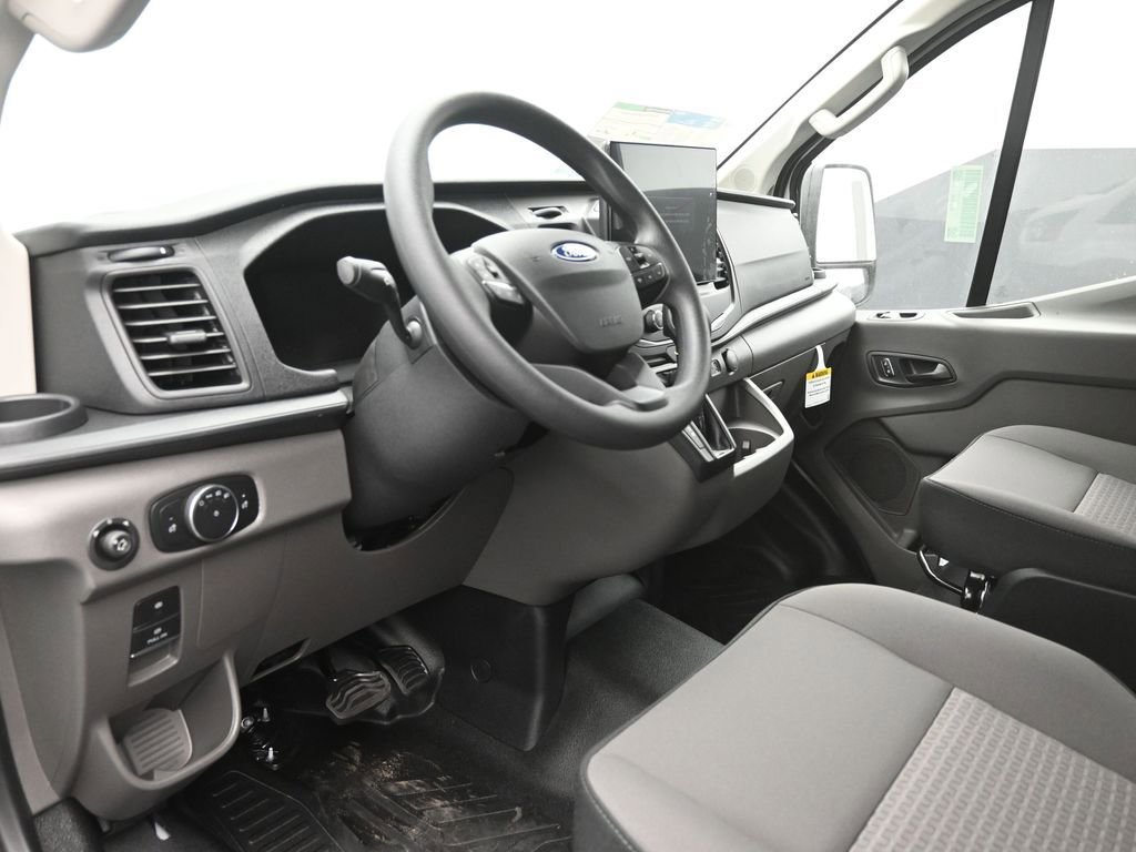 New 2026 Ford Transit 150 Low Roof RWD image 20