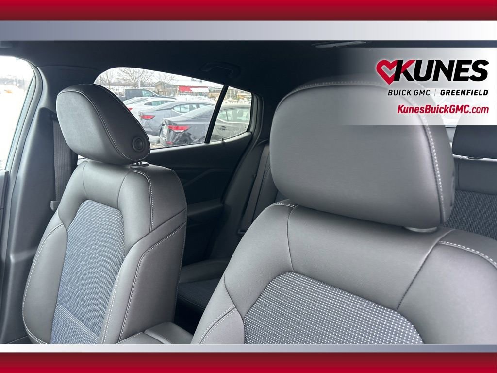 New 2026 Buick Envista Preferred w/ Convenience I Package image 13
