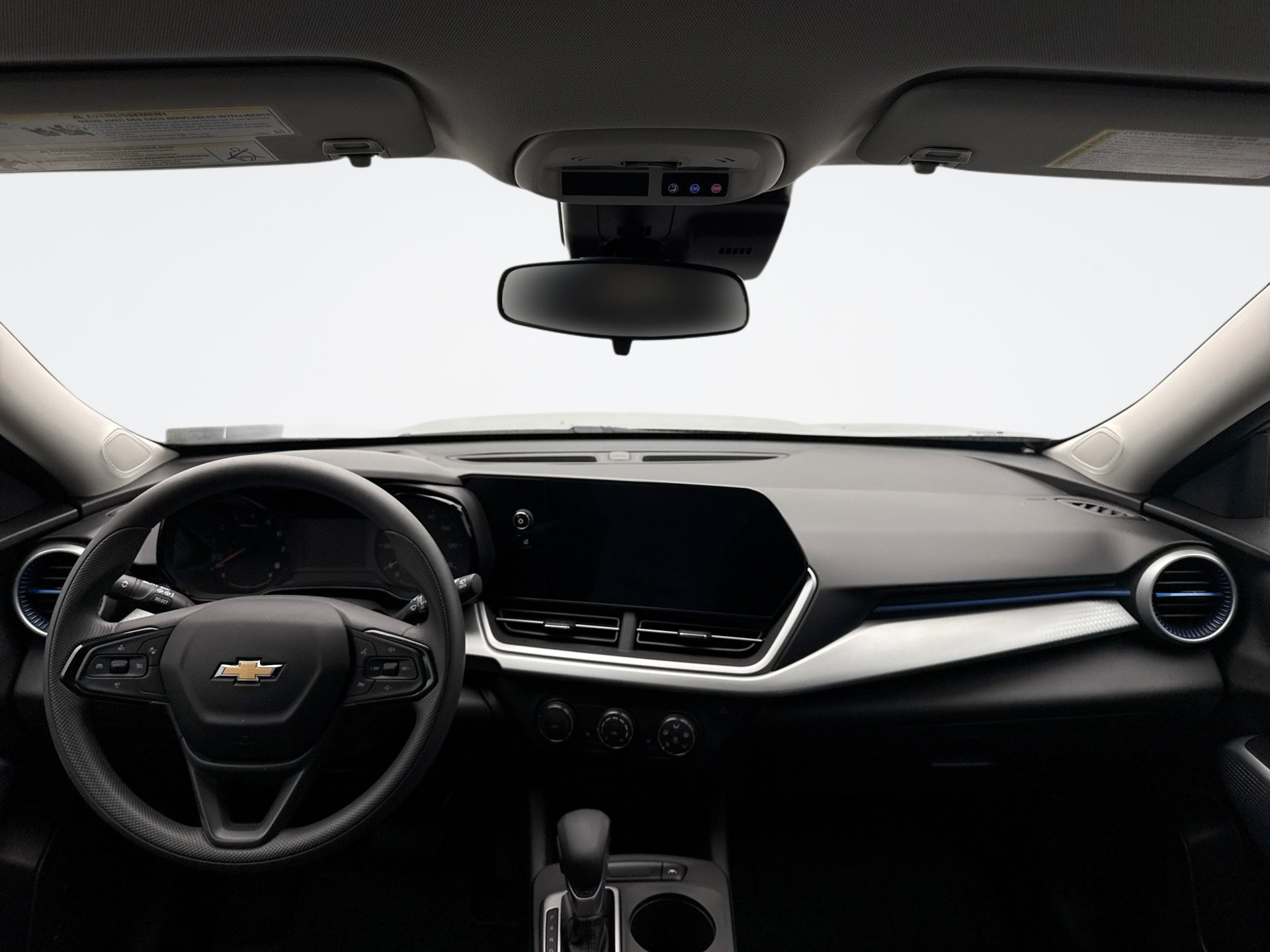 Used 2025 Chevrolet Trax LS w/ LS Convenience Package FWD image 14