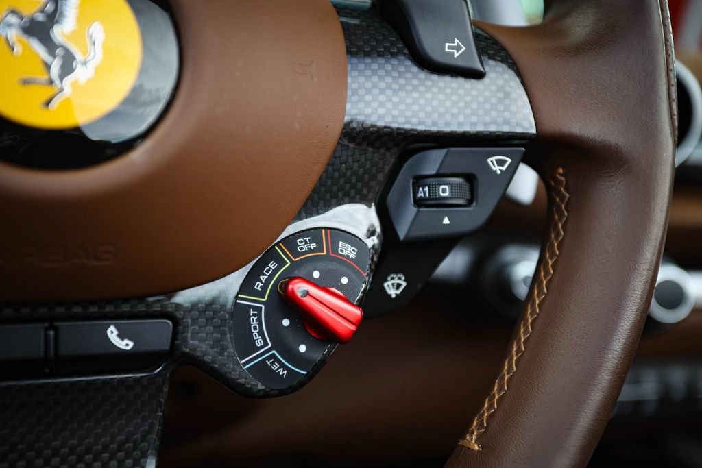 Certified 2022 Ferrari 812 GTS RWD image 28