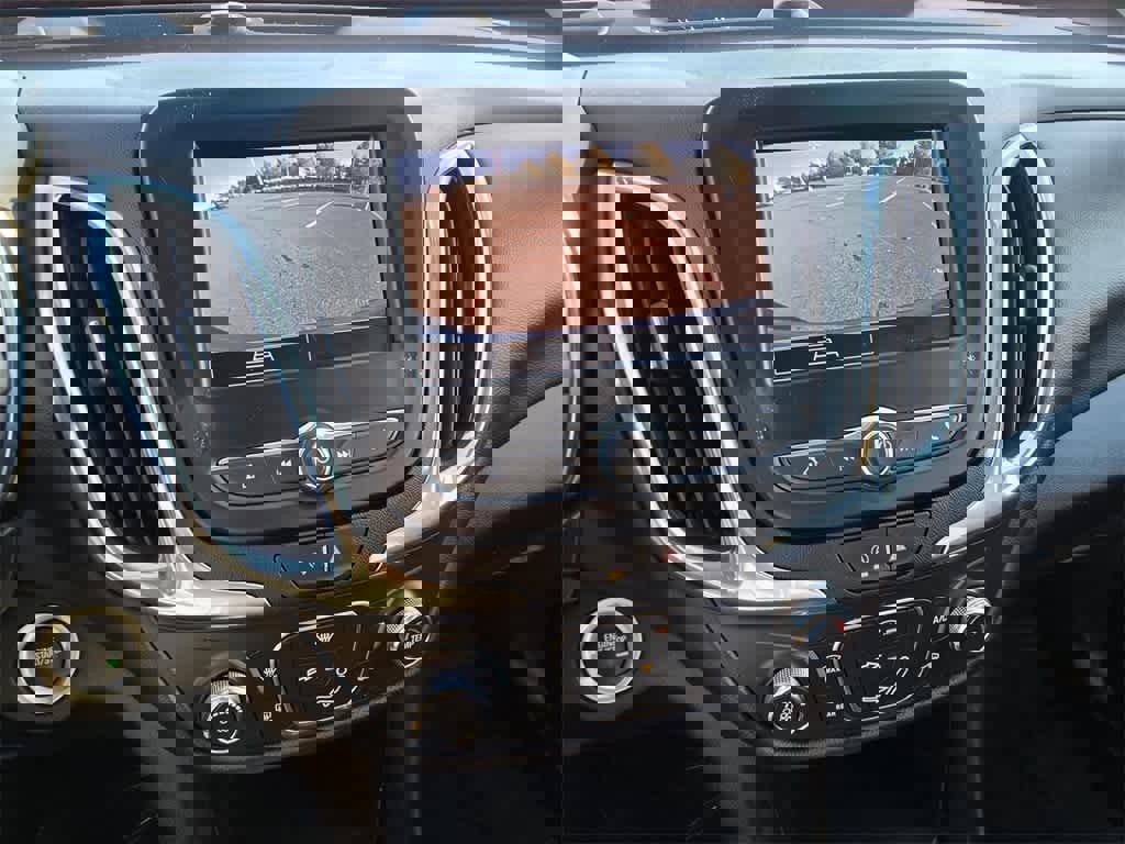 Used 2023 Chevrolet Equinox LT image 17