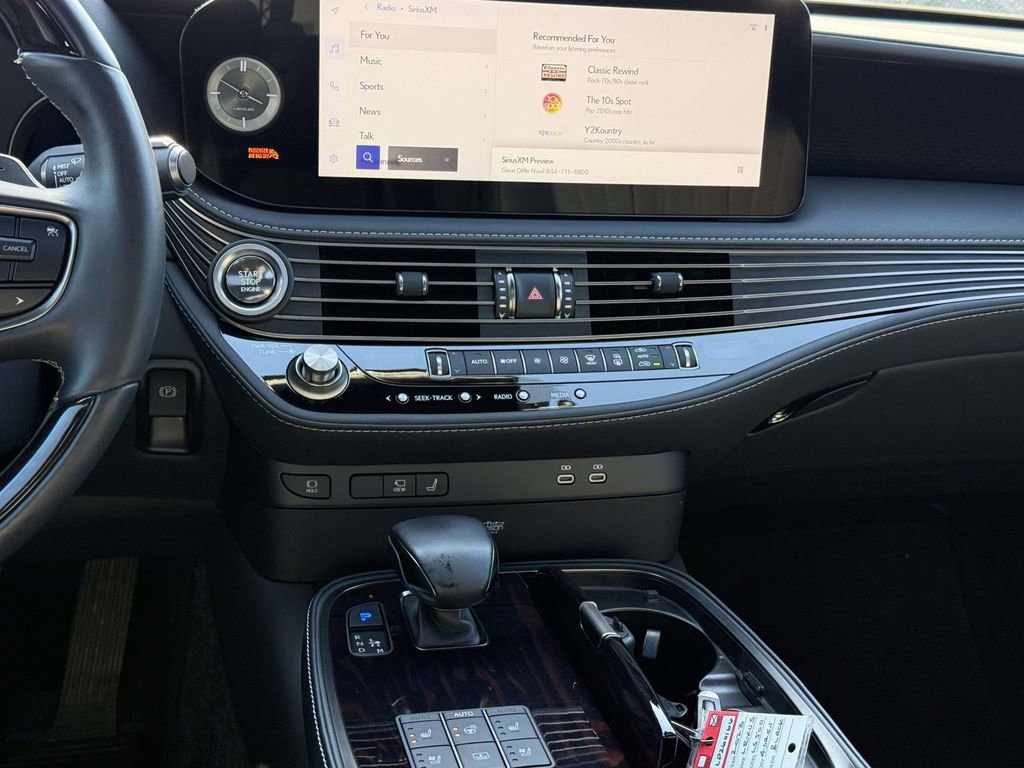 Used 2023 Lexus LS 500 Luxury w/ Luxury Package image 19