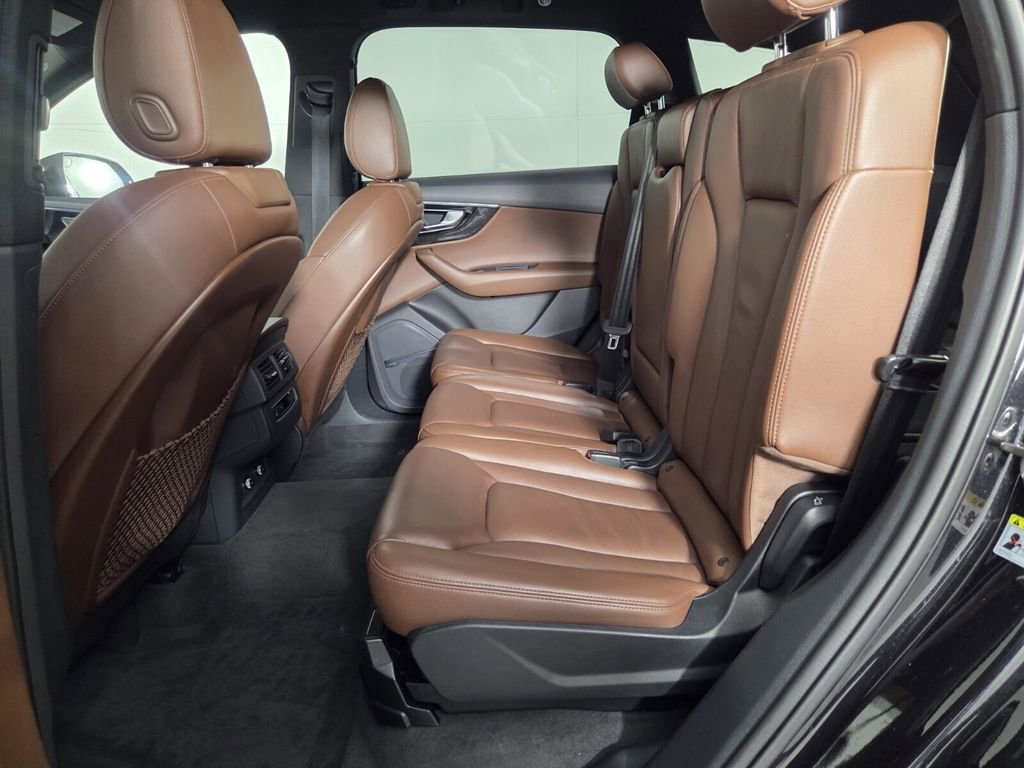 Used 2019 Audi Q7 3.0T Premium Plus w/ Premium Plus Package image 26