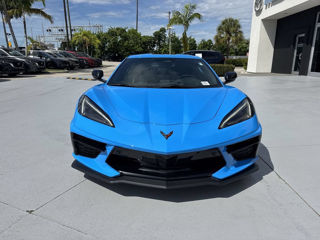 Used 2025 Chevrolet Corvette Stingray Preferred Cpe w/ Z51 Performance Package RWD image 8