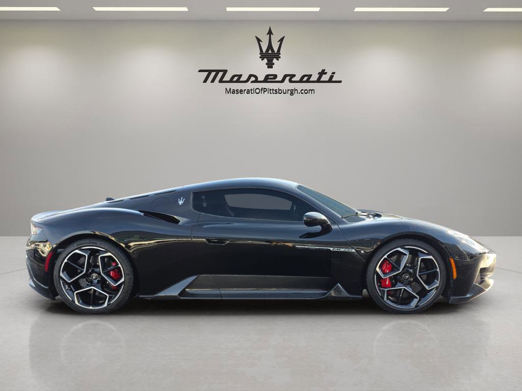 Used 2022 Maserati MC20 Coupe image 4