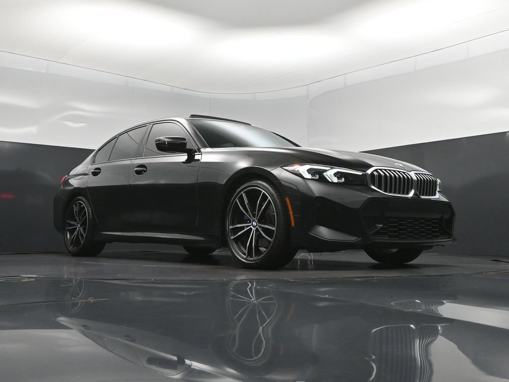 Used 2024 BMW 330i Sedan w/ M Sport Package RWD image 44