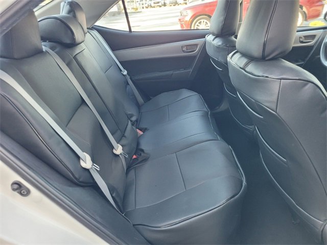 Used 2015 Toyota Corolla LE image 14