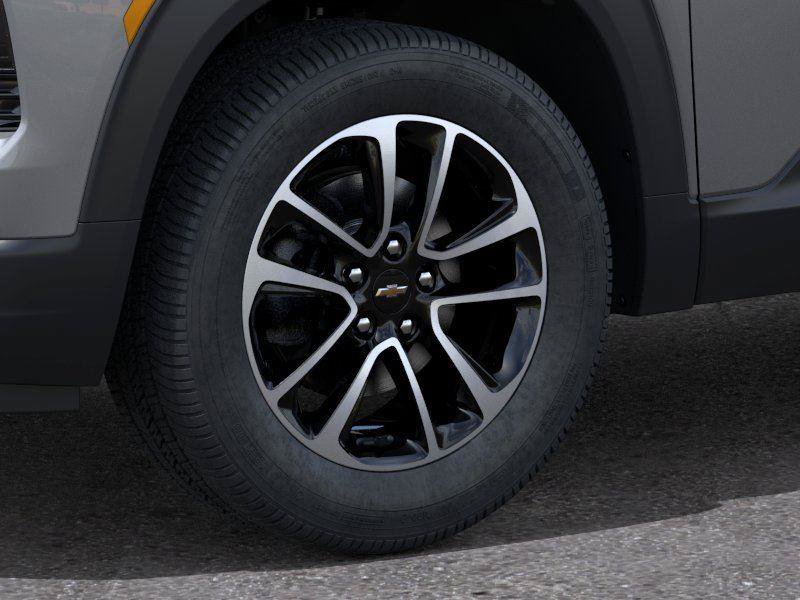 New 2026 Chevrolet TrailBlazer LT w/ Convenience Package FWD image 9