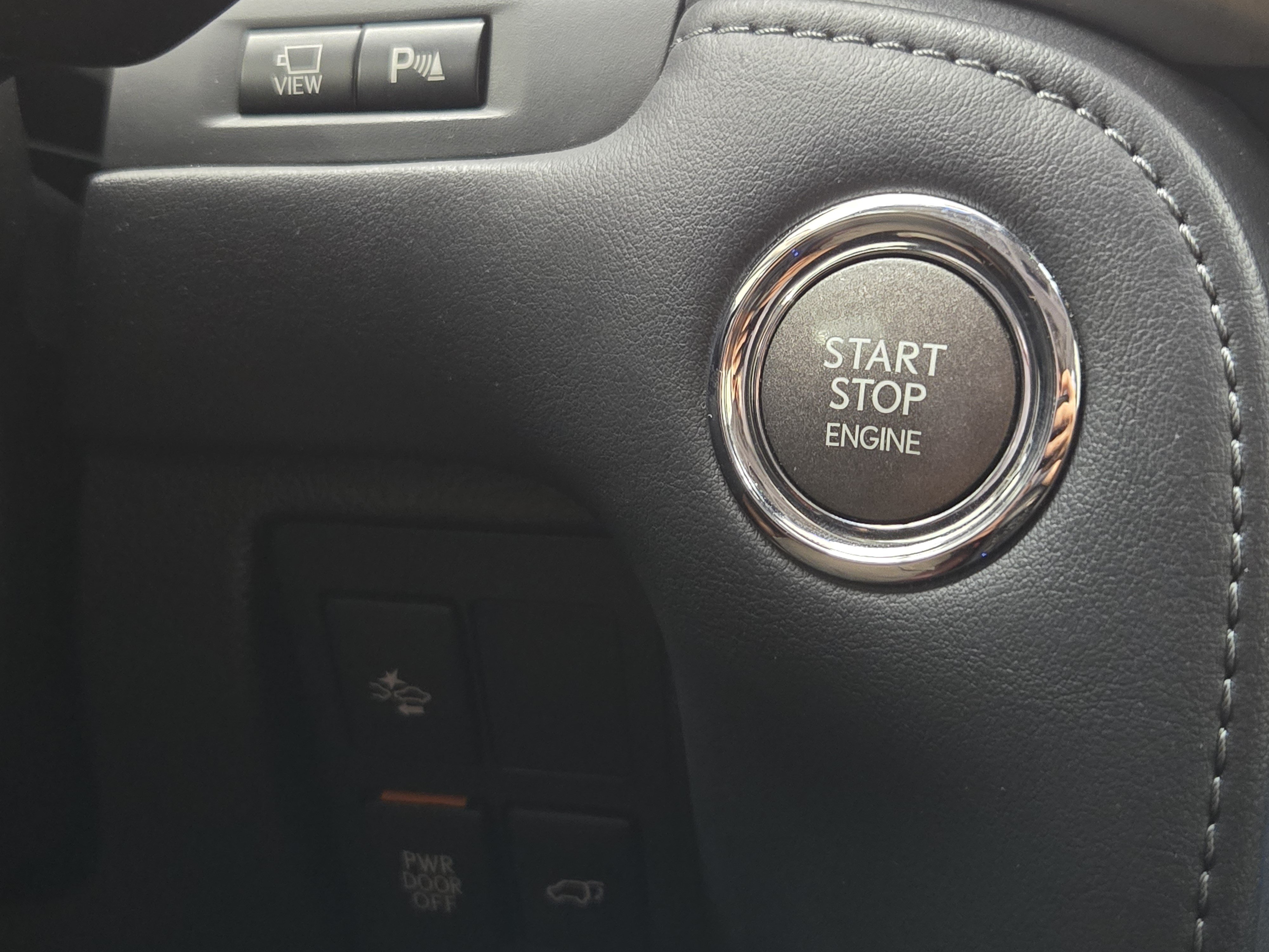 Used 2017 Lexus LX 570 4WD image 23