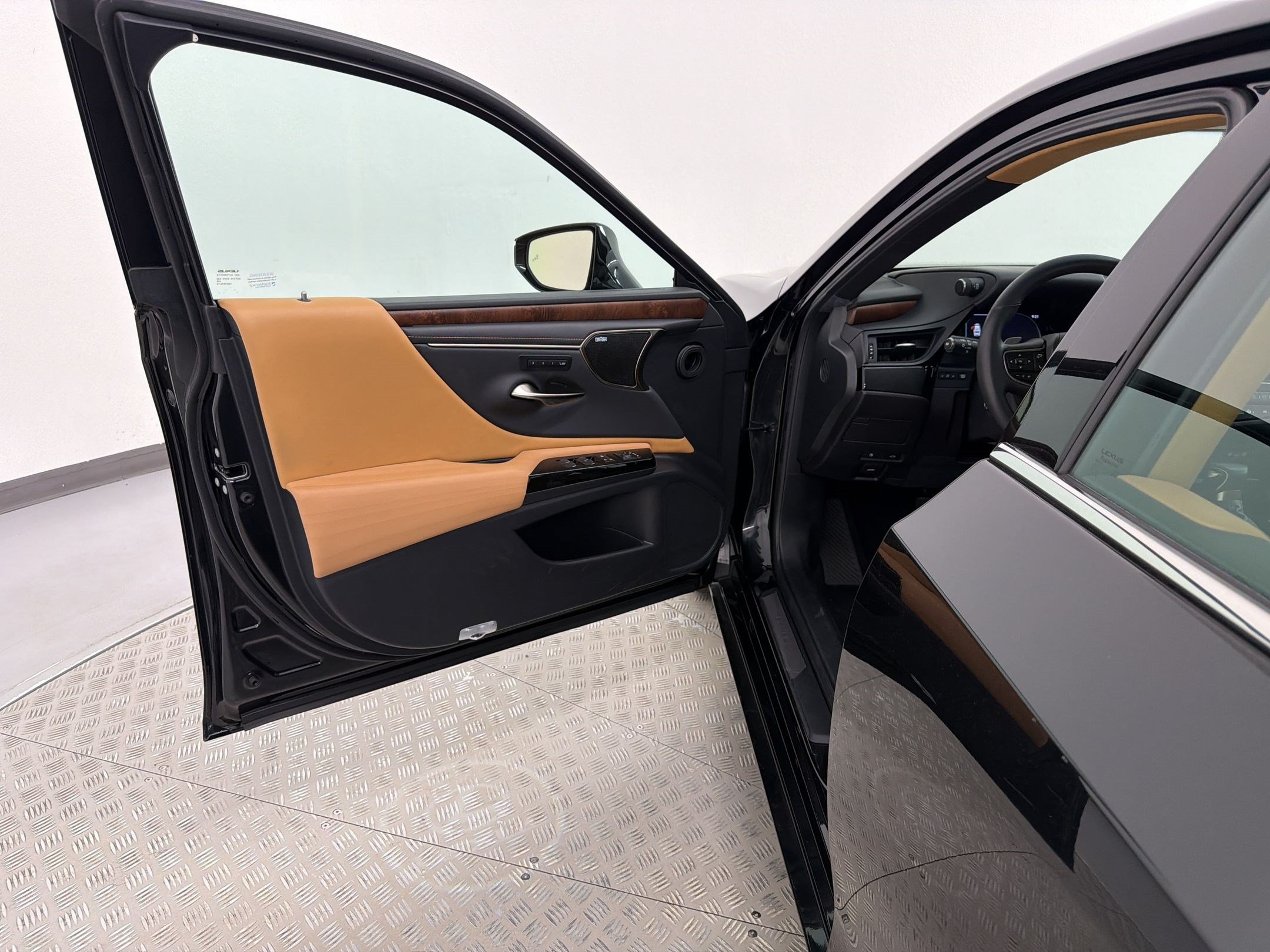 Certified 2022 Lexus ES 350 w/ Premium Package FWD image 14