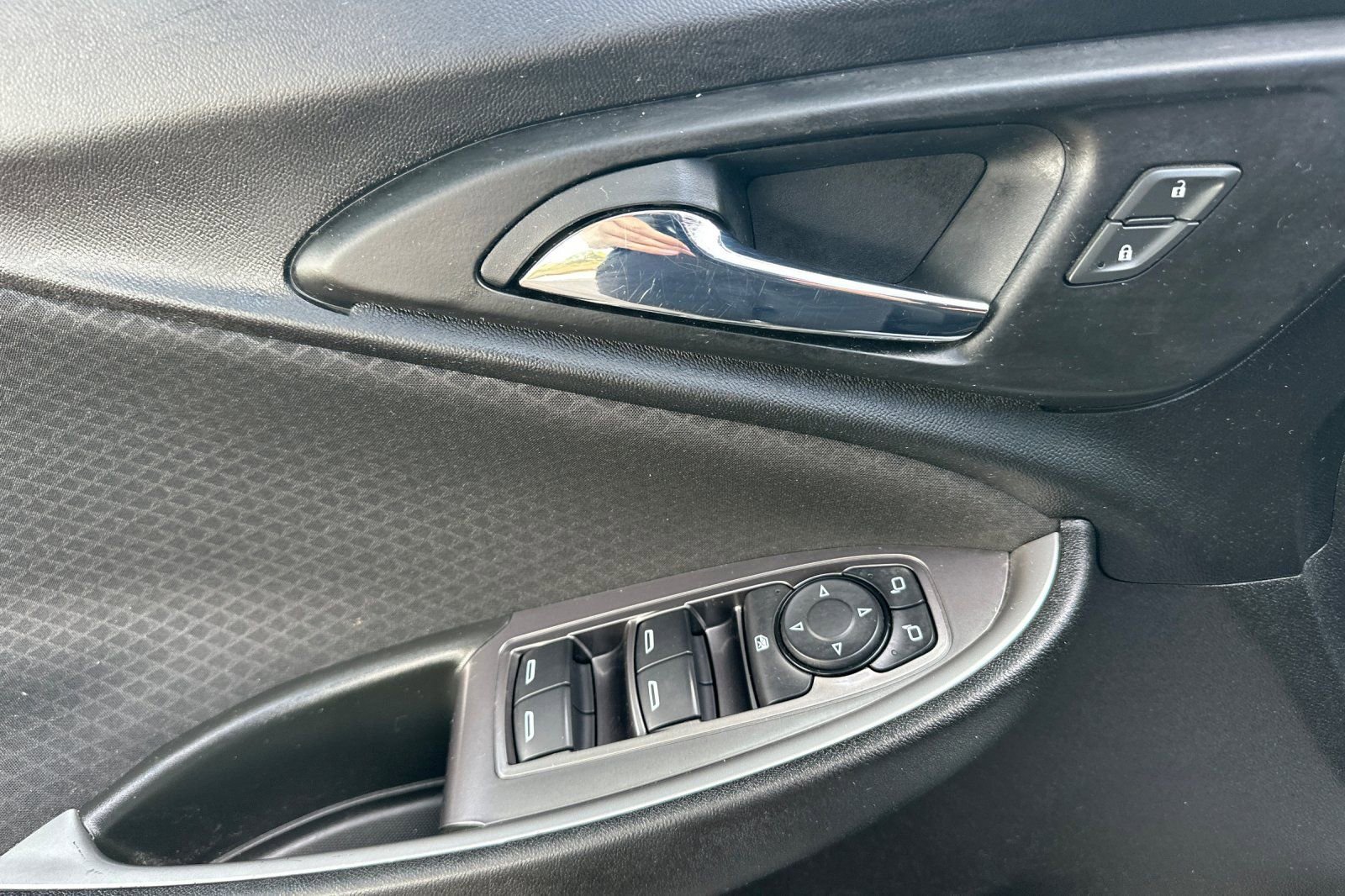 Used 2021 Chevrolet Malibu RS w/ LPO, Convenience Package 2 image 11