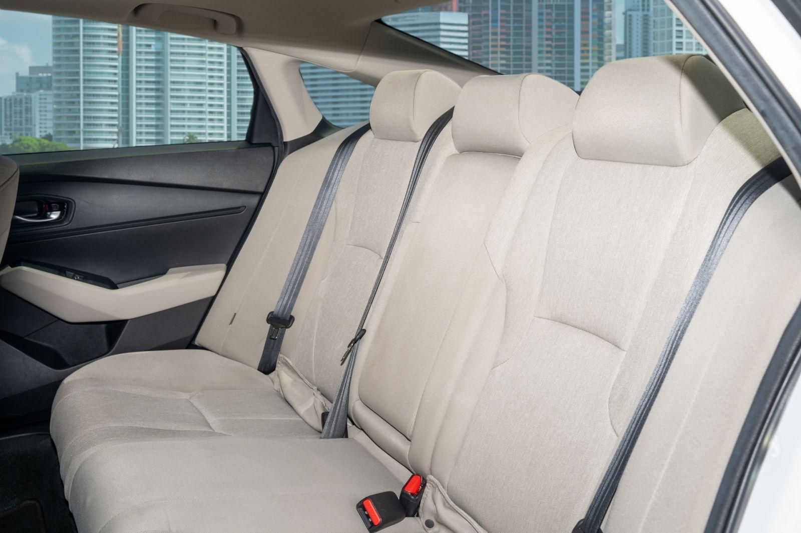 Certified 2023 Honda Accord EX image 18