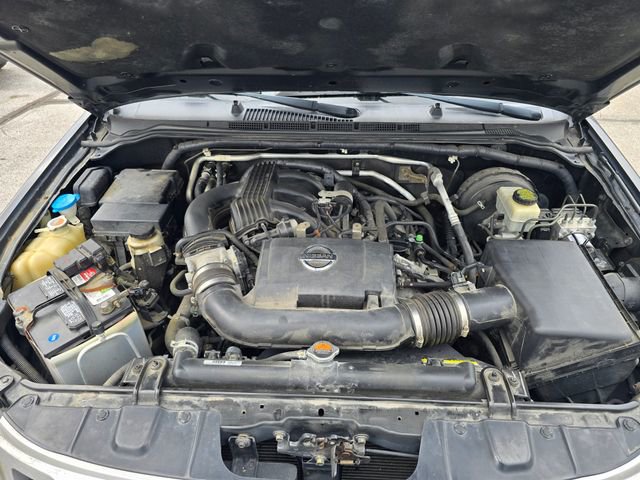 Used 2015 Nissan Xterra S image 24