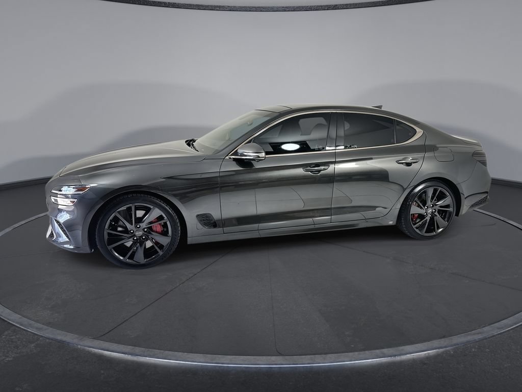 Used 2022 Genesis G70 2.0T RWD image 5