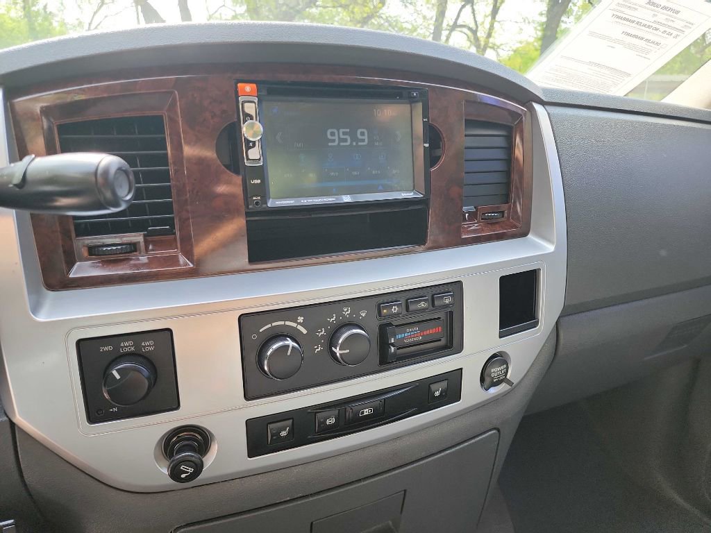 Used 2009 Dodge Ram 3500 Truck Laramie w/ Trailer Tow Group image 26