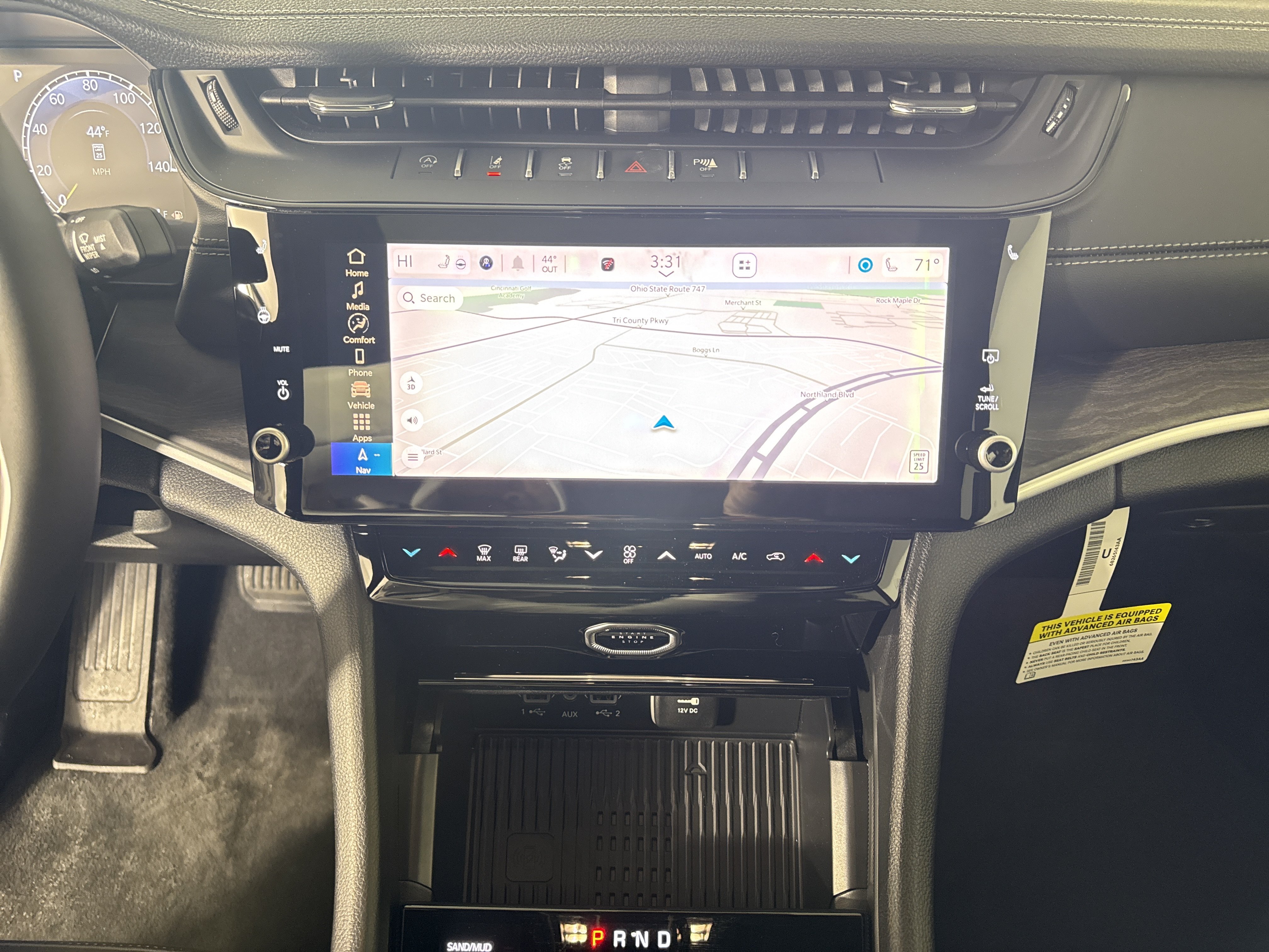 New 2026 Jeep Grand Cherokee Altitude AWD/4WD image 25