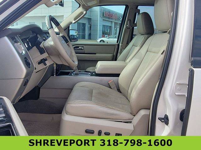 Used 2013 Ford Expedition Limited RWD image 19