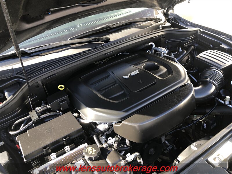 Used 2016 Dodge Durango Limited w/ Nav & Power Liftgate Group RWD image 24