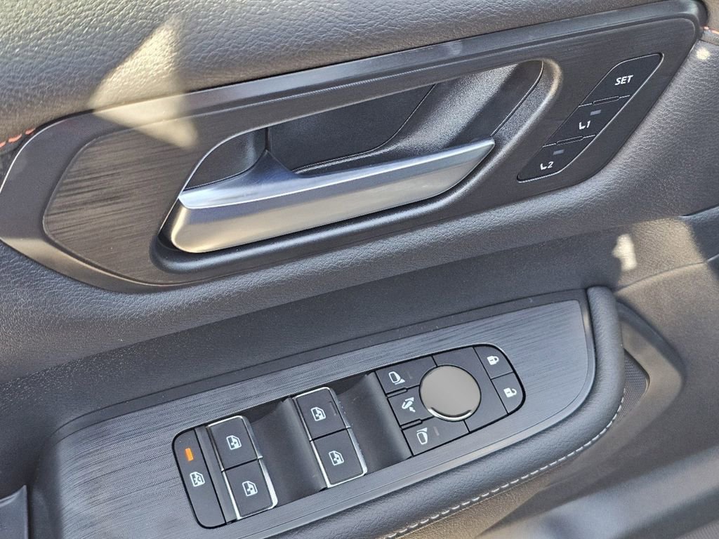 New 2025 Nissan Armada PRO-4X w/ Pro-4X Premium Package image 14