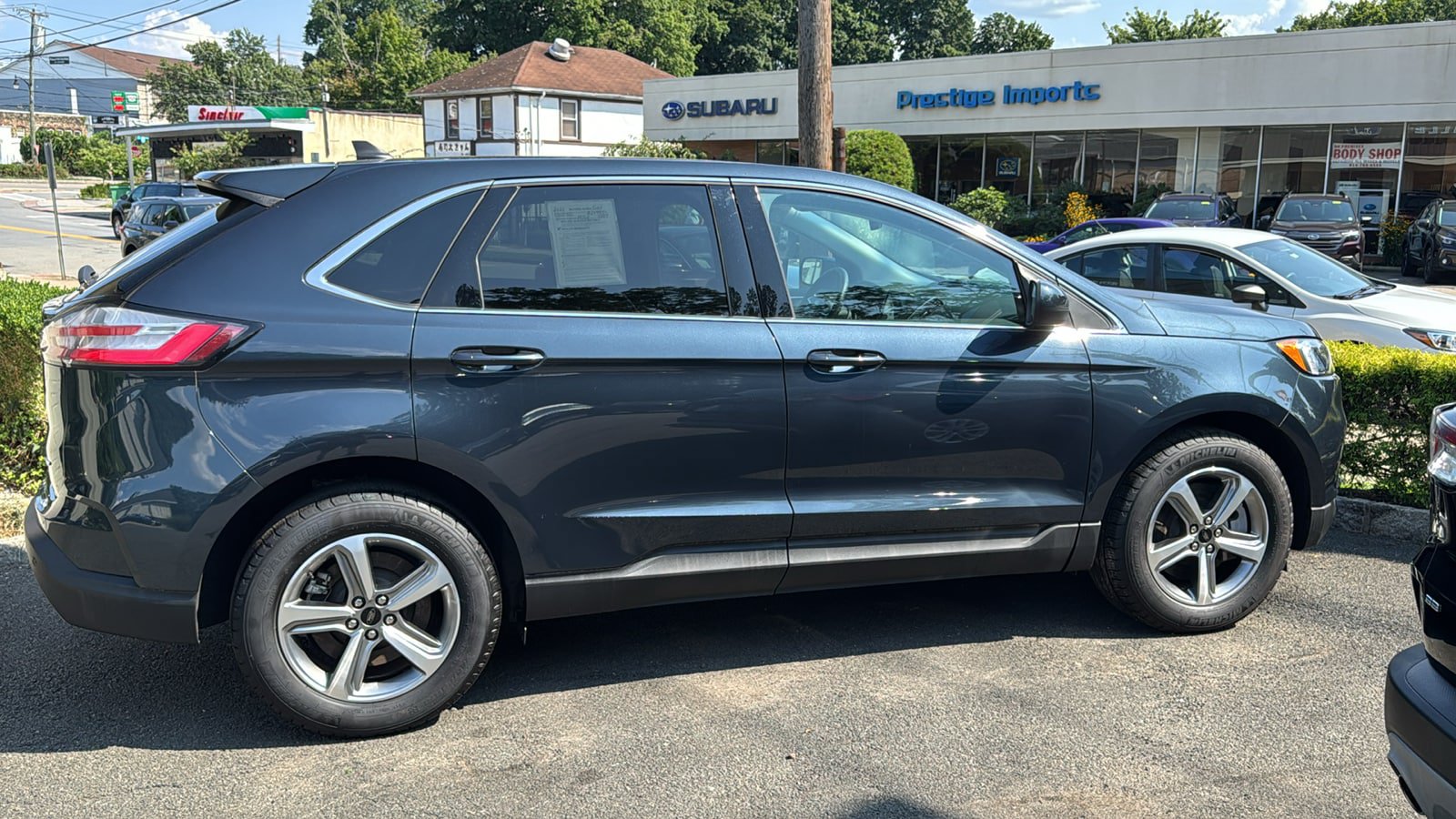 Used 2023 Ford Edge SEL w/ Convenience Package AWD/4WD image 11