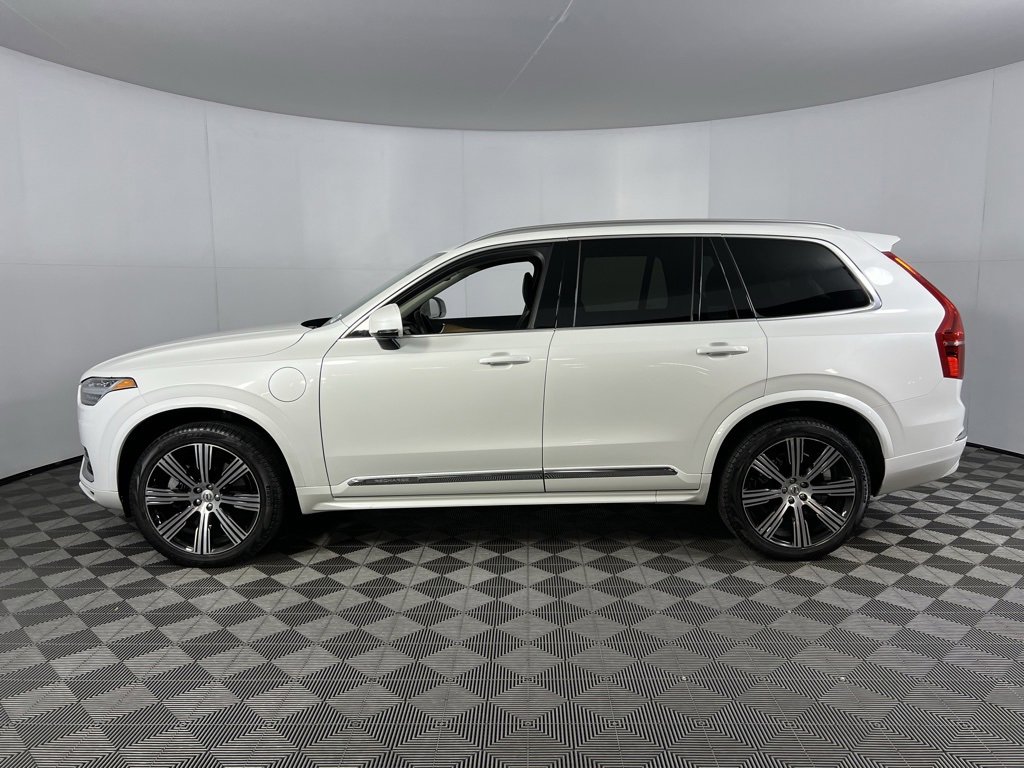 Used 2024 Volvo XC90 T8 Core w/ Protection Package Premier image 8