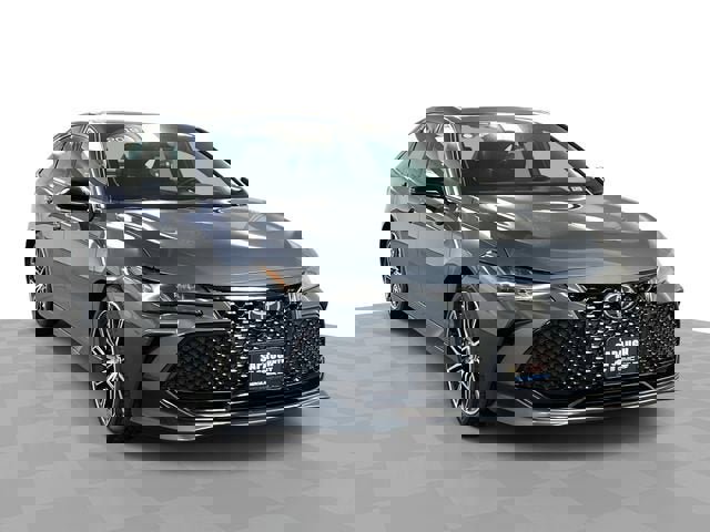 Used 2019 Toyota Avalon Touring w/ Advanced Safety Package image 1