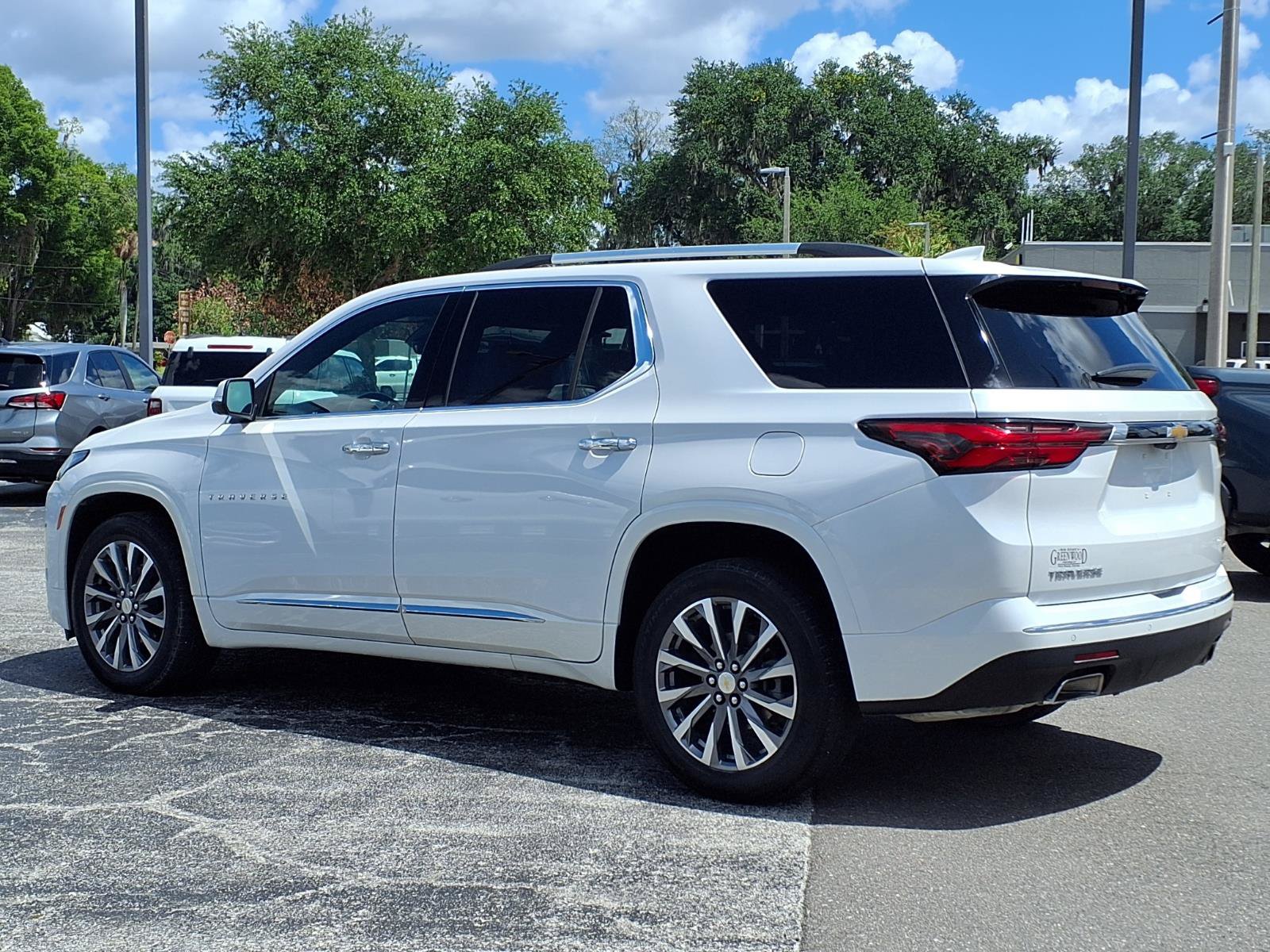 Certified 2023 Chevrolet Traverse Premier FWD image 27