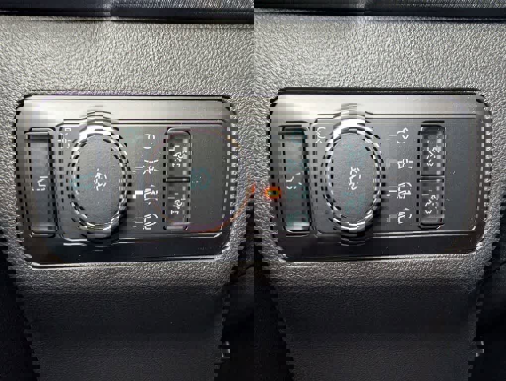 Used 2024 Ford Bronco Sport Badlands w/ Premium Package image 29