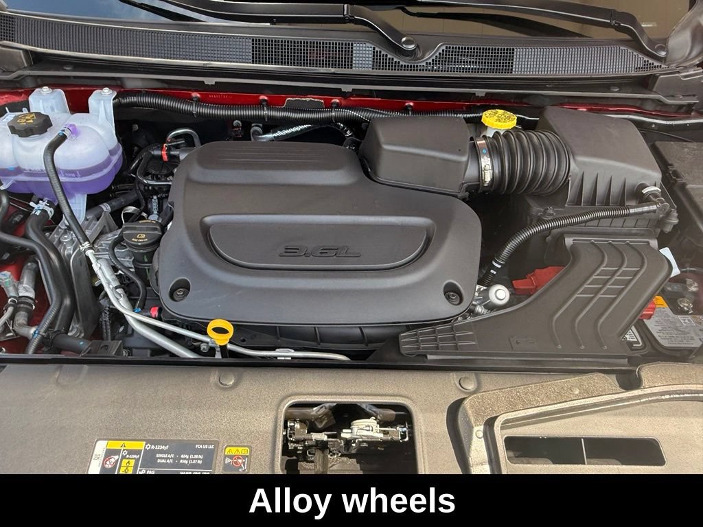 New 2027 Chrysler Pacifica Select w/ Family Tech Group FWD image 30