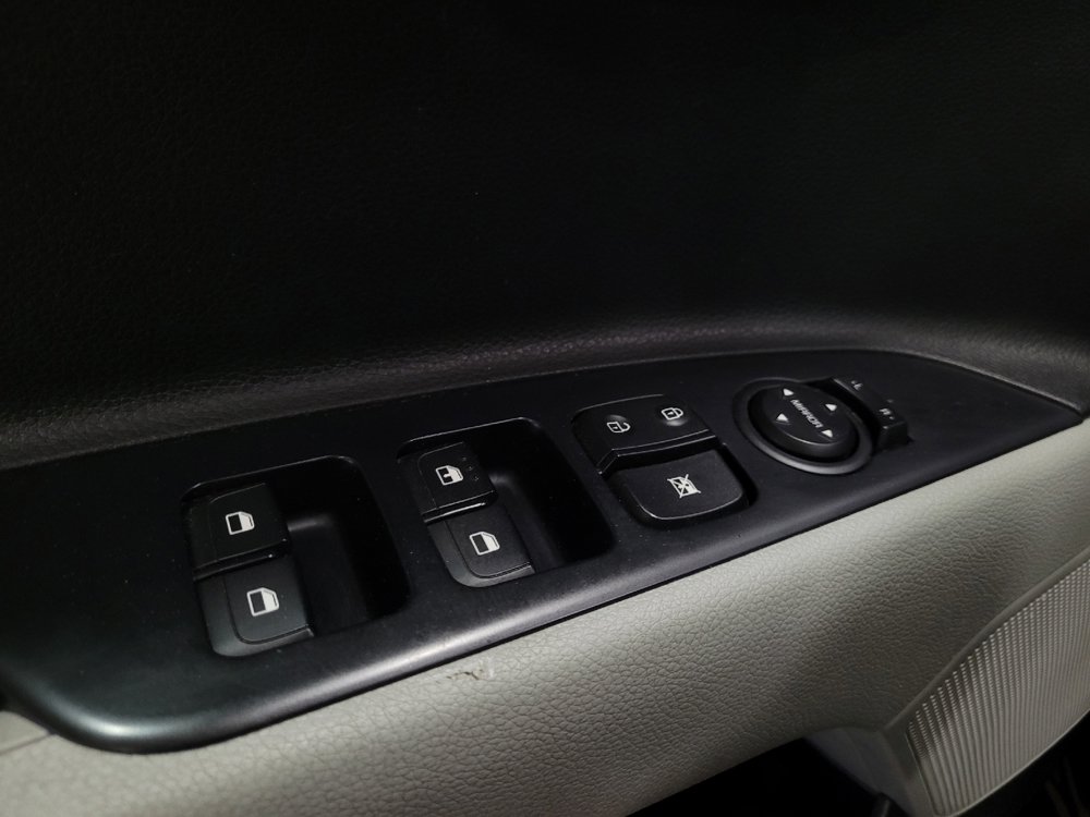 Used 2021 Kia Rio S FWD image 27