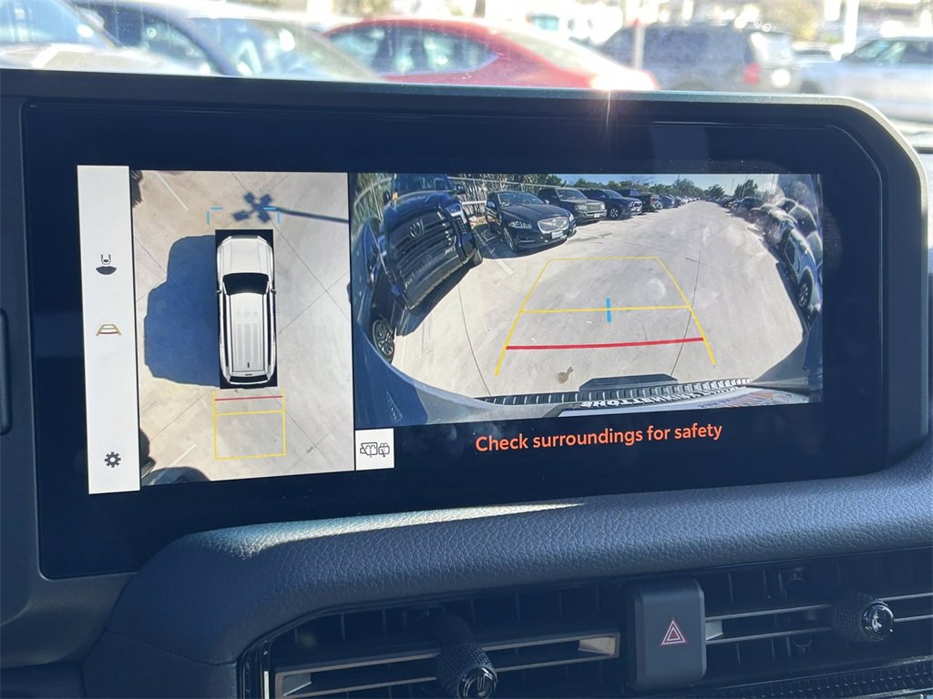 Used 2024 Toyota Land Cruiser image 44