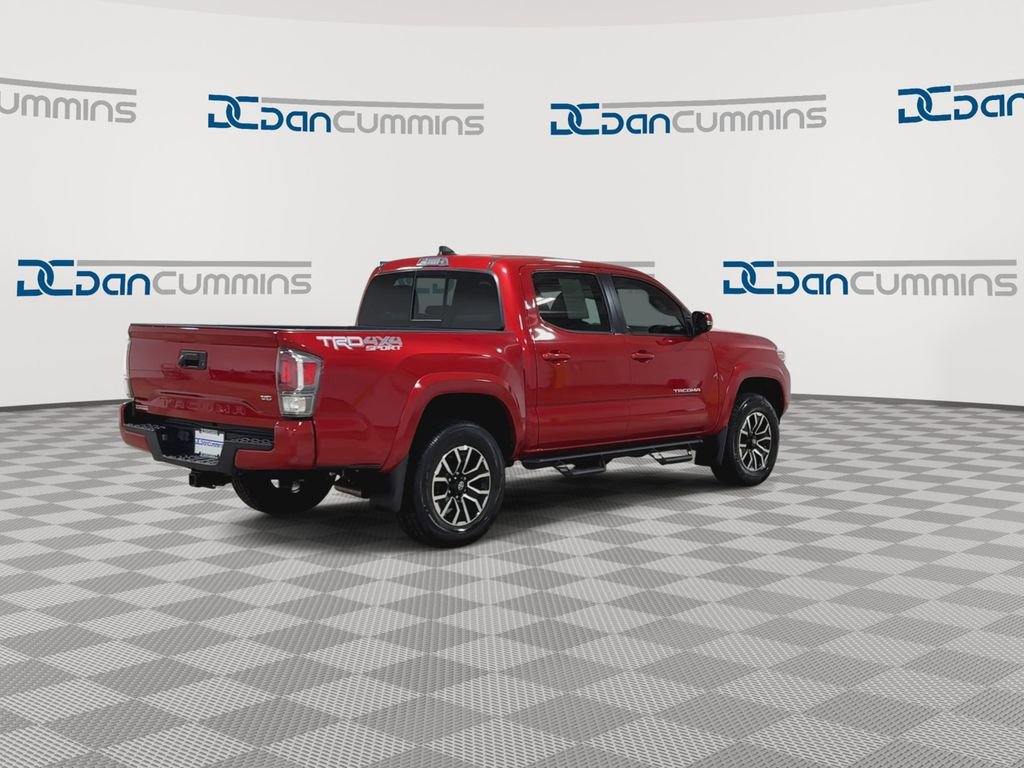 Used 2022 Toyota Tacoma TRD Sport image 9