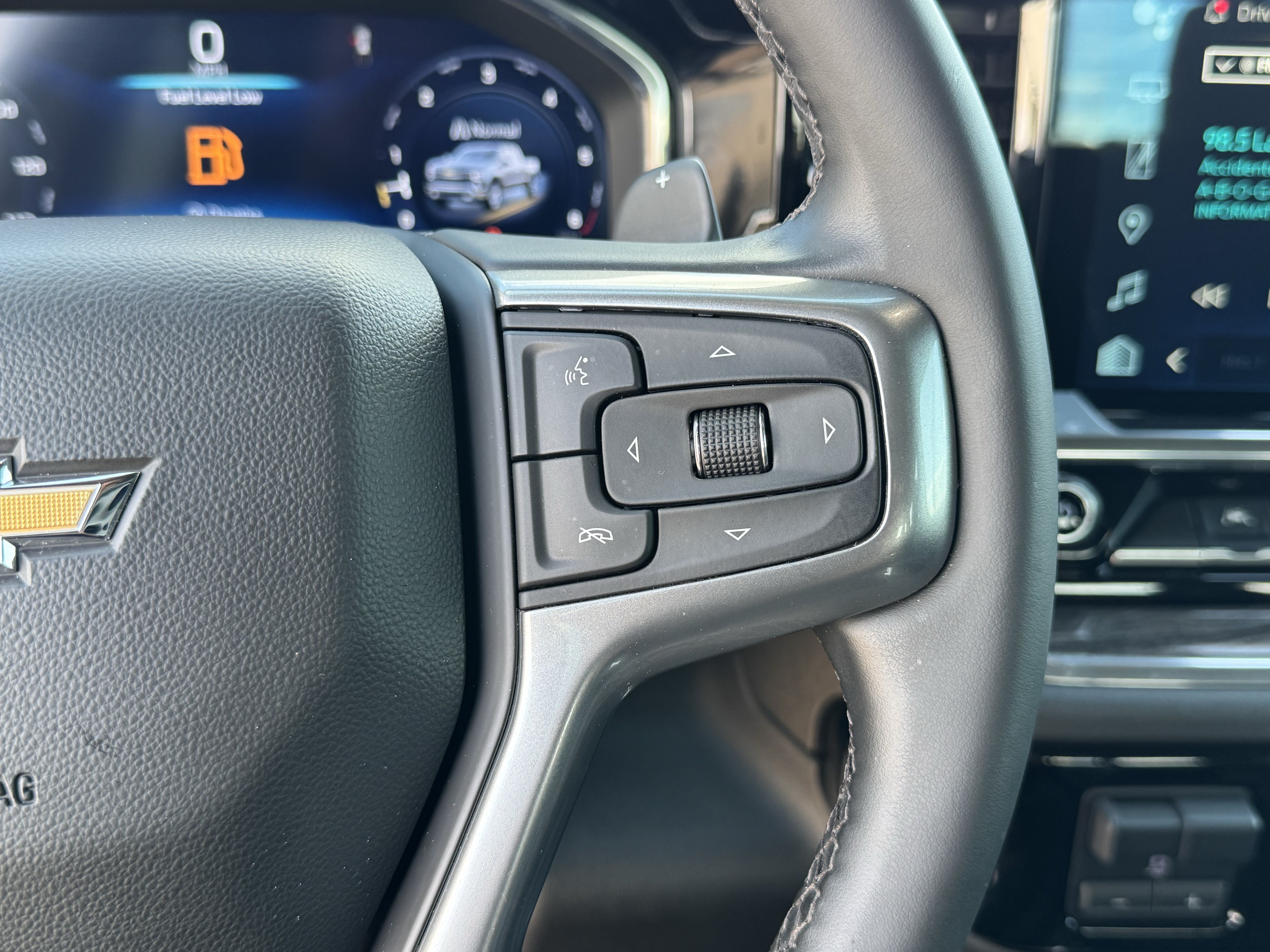 Used 2024 Chevrolet Silverado 1500 LTZ w/ LTZ Premium Texas Edition RWD image 34