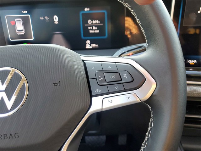 Certified 2025 Volkswagen Tiguan S image 27