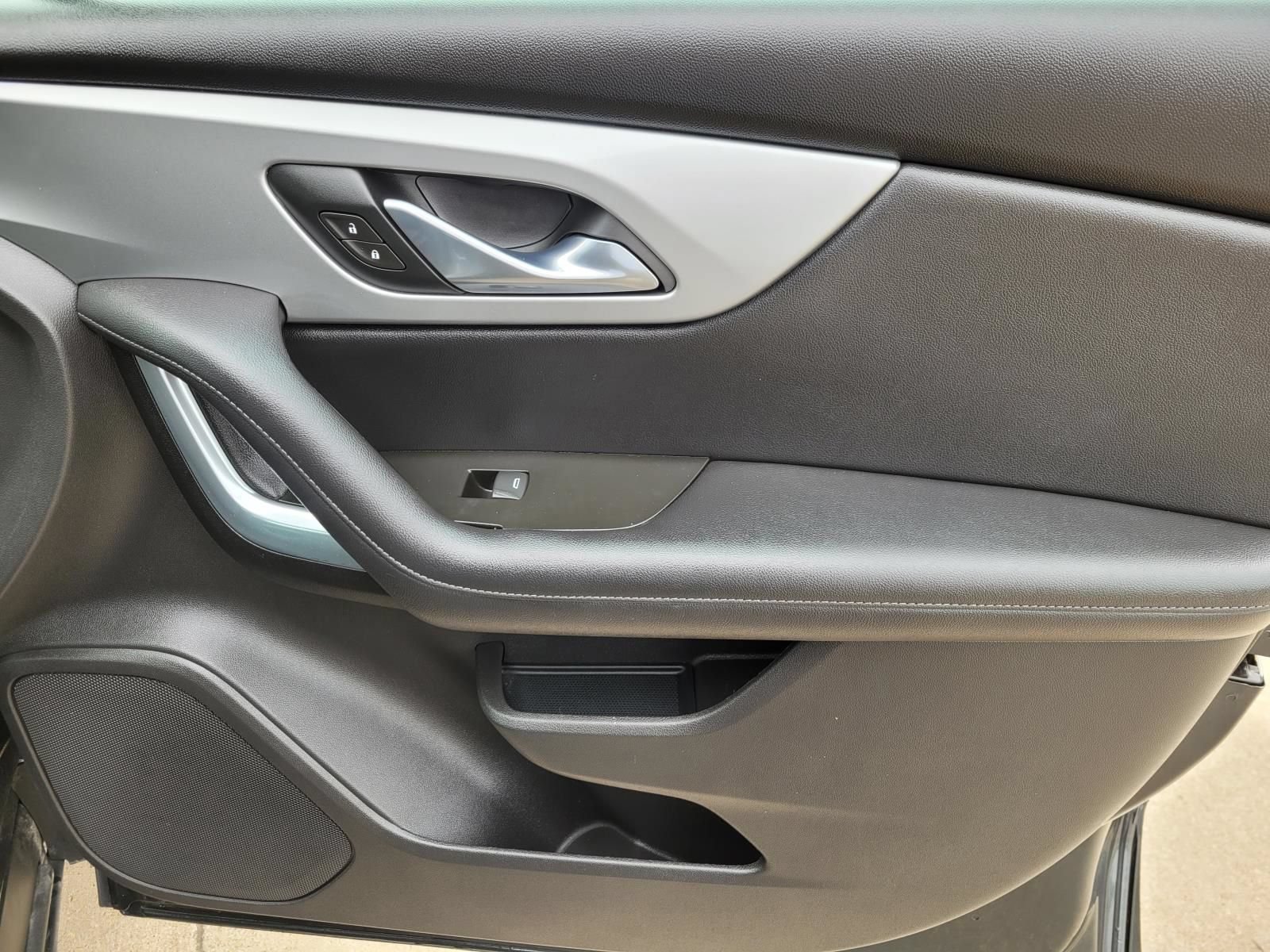 Used 2019 Chevrolet Blazer LT FWD image 7